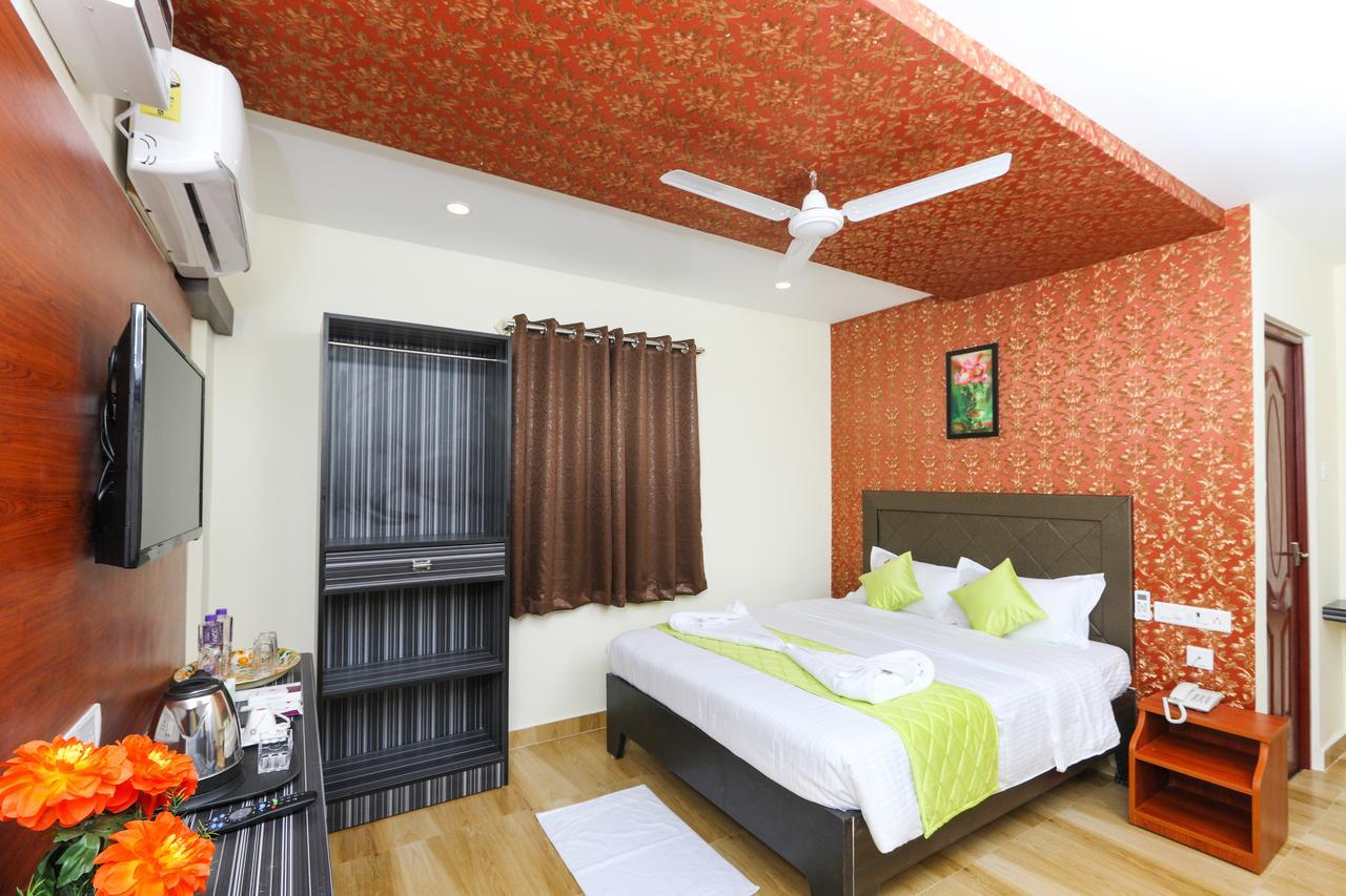 Bed and Breakfast Royal Grand à Tambaram Extérieur photo
