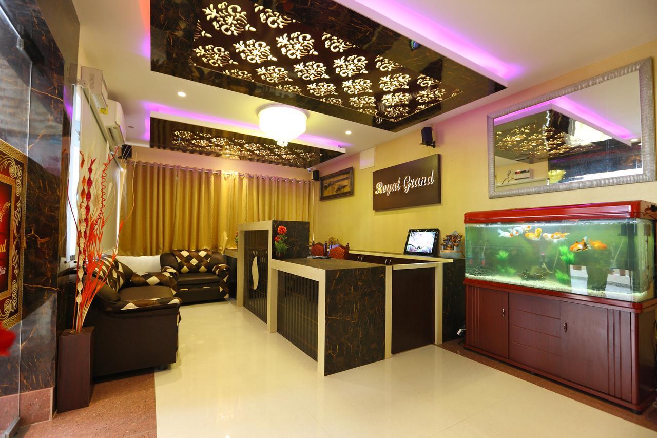 Bed and Breakfast Royal Grand à Tambaram Extérieur photo